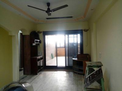 Gallery Cover Image of 560 Sq.ft 1 BHK Apartment for buy in Kandivali West for 8000000