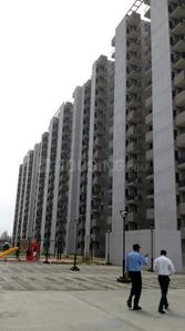 Gallery Cover Image of 900 Sq.ft 2 BHK Apartment for buy in Sector 107 for 3200000