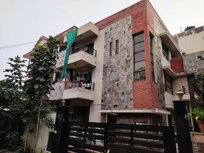 Building Image of Birdhouse in DLF Phase 2