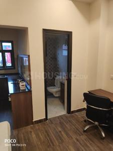 Gallery Cover Image of 430 Sq.ft 1 BHK Independent Floor for rent in Sector 17 for 12500