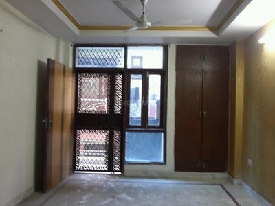 Gallery Cover Image of 750 Sq.ft 2 BHK Apartment for buy in Chhattarpur for 3000000