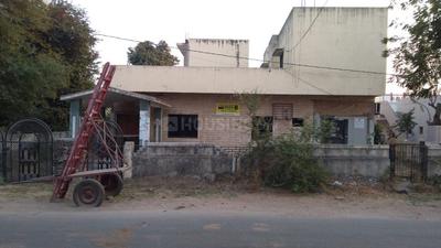 Gallery Cover Image of 3200 Sq.ft 3 BHK Independent Floor for buy in Undera for 28000000
