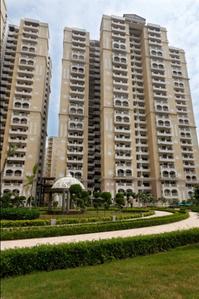 Gallery Cover Image of 1735 Sq.ft 3 BHK Apartment for buy in Chi V Greater Noida for 7425000