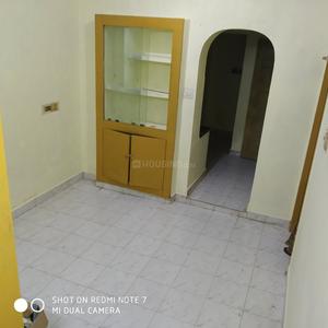 Gallery Cover Image of 1200 Sq.ft 2 BHK Independent House for rent in Ramapuram for 12000