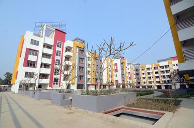 Gallery Cover Image of 968 Sq.ft 2 BHK Apartment for buy in Narendrapur for 3194400
