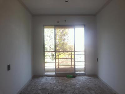 Gallery Cover Image of 1050 Sq.ft 2 BHK Apartment for buy in Taloje for 5800000