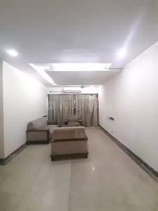 Gallery Cover Image of 1650 Sq.ft 3 BHK Apartment for rent in RNA Azzure, Bandra East for 75000