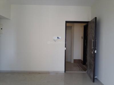 Gallery Cover Image of 900 Sq.ft 2 BHK Apartment for buy in Borivali West for 17500000