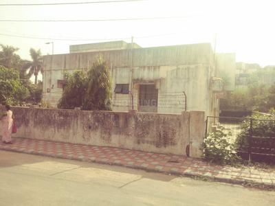 Gallery Cover Image of 4380 Sq.ft 2 BHK Independent House for buy in Manjalpur for 26280000