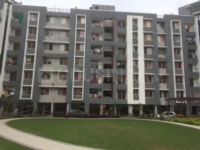 Gallery Cover Image of 985 Sq.ft 2 BHK Apartment for buy in Siyaganj for 2650000