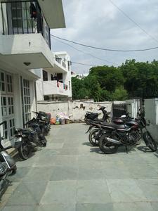 Building Image of Queen Inn PG in Sector 14