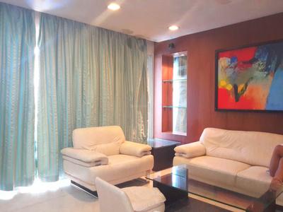 Gallery Cover Image of 1600 Sq.ft 4 BHK Apartment for buy in Govandi for 40000000