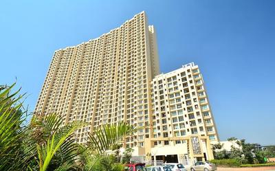 Gallery Cover Image of 620 Sq.ft 2 BHK Apartment for buy in Thane West for 10976000