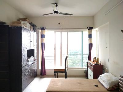 Gallery Cover Image of 600 Sq.ft 1 BHK Apartment for buy in Malad West for 10700000