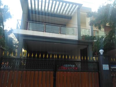 4 BHK Independent Floor