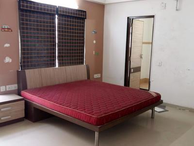 Gallery Cover Image of 2106 Sq.ft 3 BHK Apartment for buy in Makarba for 11000000
