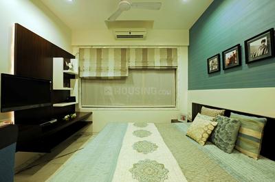 Gallery Cover Image of 900 Sq.ft 2 BHK Apartment for buy in Umerkhadi for 30000000