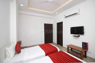 Bedroom Image of Royal PG in Sector 25