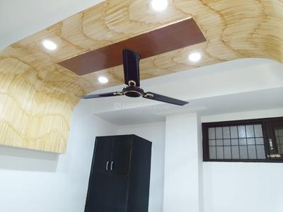 Gallery Cover Image of 850 Sq.ft 2 BHK Independent Floor for buy in Dasna for 2190000