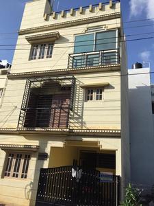 Gallery Cover Image of 1600 Sq.ft 3 BHK Independent House for buy in J P Nagar 8th Phase for 8000000