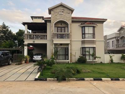5 BHK Villa