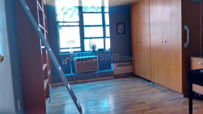 Gallery Cover Image of 1064 Sq.ft 3 BHK Apartment for buy in Bandra West for 70000000