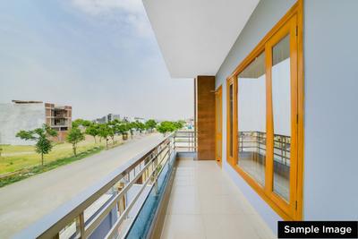 Balcony Image of Oyo Life Ol_del2568 in Malka Ganj