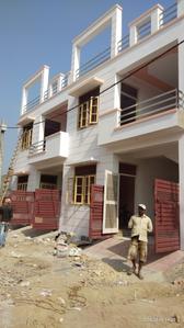 Gallery Cover Image of 950 Sq.ft 3 BHK Independent House for buy in Jankipuram for 2900000