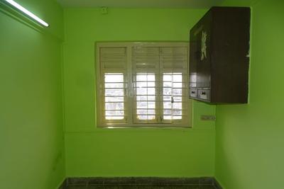 Gallery Cover Image of 640 Sq.ft 2 BHK Apartment for rent in Chembur for 40000