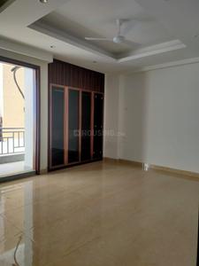 4 BHK इंडिपेंडेंट बिल्डर फ्लोर
