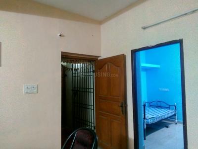 Gallery Cover Image of 806 Sq.ft 2 BHK Apartment for buy in Korattur for 5000000