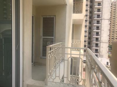 Gallery Cover Image of 1380 Sq.ft 3 BHK Apartment for rent in Mahagun Mirabella, Sector 79 for 22000