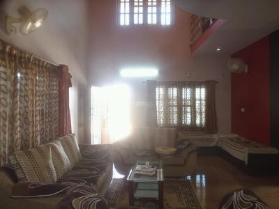 5+ BHK Independent House