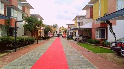 Gallery Cover Image of 3688 Sq.ft 3 BHK Villa for buy in Doddakannelli for 29800000