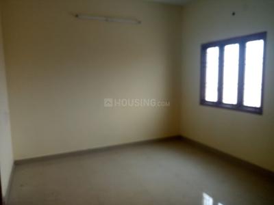 Gallery Cover Image of 670 Sq.ft 1 BHK Apartment for buy in Thoraipakkam for 3484000