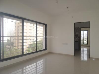 Gallery Cover Image of 1210 Sq.ft 3 BHK Apartment for buy in Borivali West for 27600000