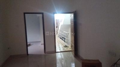 Gallery Cover Image of 756 Sq.ft 2 BHK Apartment for buy in South kolathur for 3780000