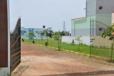 Gallery Cover Image of Sq.ft Residential Plot for buy in Veppampattu for 720000