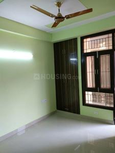 Gallery Cover Image of 900 Sq.ft 2 BHK Independent Floor for buy in Sector 4 Greater Noida West for 1900000