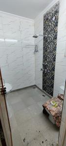 Gallery Cover Image of 850 Sq.ft 2 BHK Apartment for rent in Np Block Dda Lig Flat, Pitampura for 16500