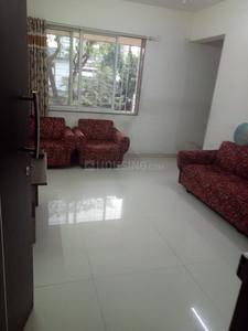 Gallery Cover Image of 600 Sq.ft 2 BHK Apartment for buy in Kandivali West for 17000000