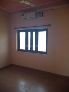 Gallery Cover Image of 650 Sq.ft 1 BHK Independent House for rent in Sector 12 for 8000