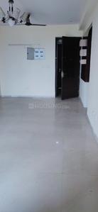 Gallery Cover Image of 945 Sq.ft 2 BHK Apartment for rent in Logix Blossom County, Sector 137 for 14000