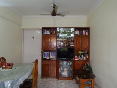 Gallery Cover Image of 558 Sq.ft 1.5 BHK Apartment for buy in Wadala for 15000000