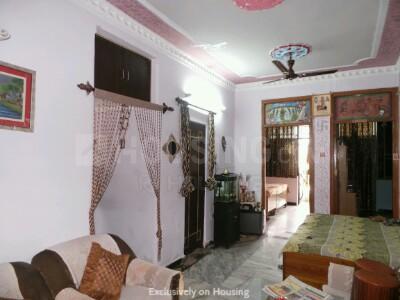 Gallery Cover Image of 950 Sq.ft 2 BHK Apartment for buy in Janakpuri for 4000000