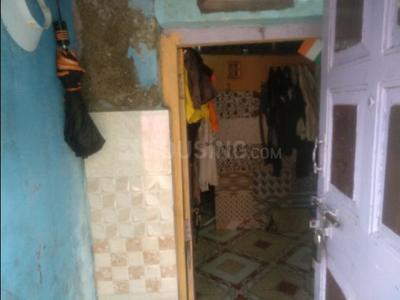 Gallery Cover Image of 250 Sq.ft 1 BHK Independent House for buy in Malad West for 3500000