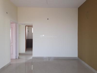 Gallery Cover Image of 1350 Sq.ft 3 BHK Apartment for rent in Kolathur for 22000