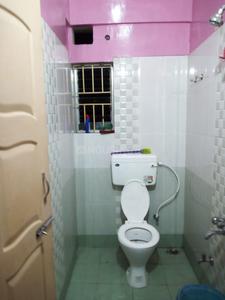 Gallery Cover Image of 1000 Sq.ft 3 BHK Apartment for rent in Garia for 12500