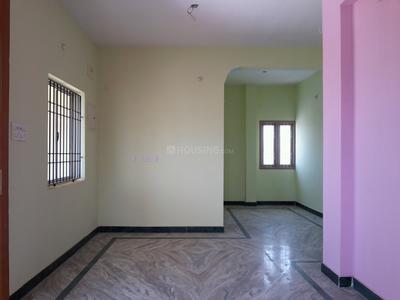 Gallery Cover Image of 953 Sq.ft 2 BHK Apartment for buy in Korattur for 4800000
