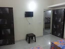 5+ BHK Independent House